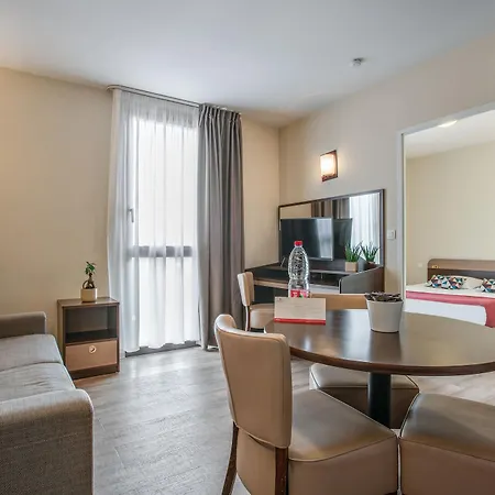 Aparthotel Appart'city Classic Nîmes