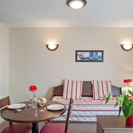 Appart'city Classic Nîmes