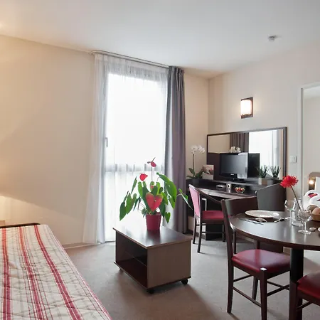 Appart'city Classic Centre Apart-hotel 3*