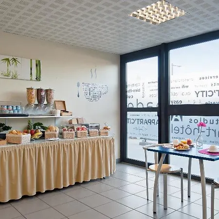Appart'city Nîmes