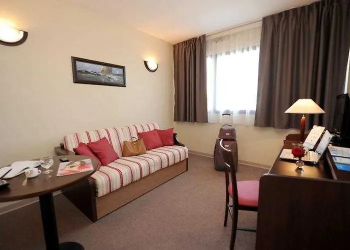 Appart'city Classic Centre 3* Nîmes